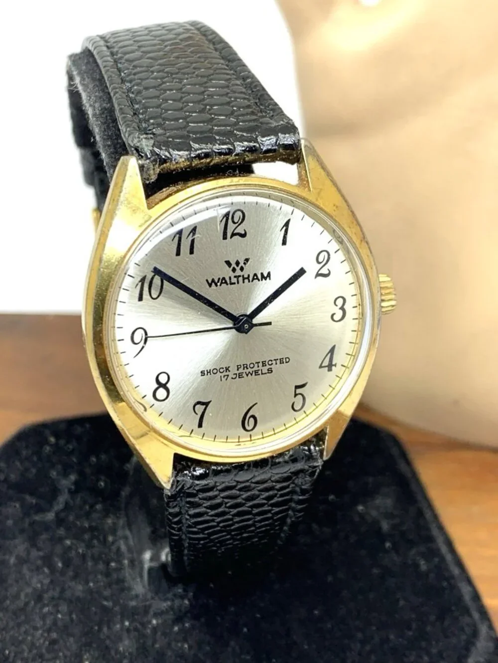 Waltham Men's Watch Vintage Manual Wind Silver Dial Black Leather Strap 34mm
